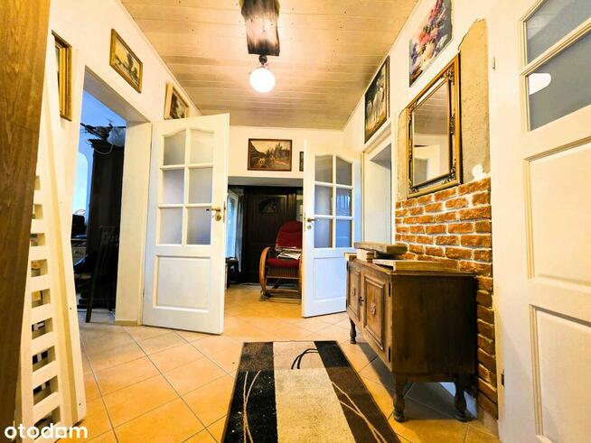 Budynek nad rzeką Łydynią | Usługi | Magazyn | Sala |Dom