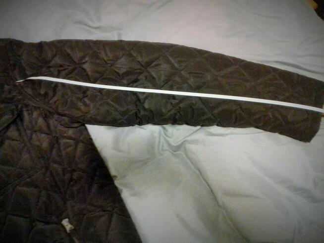 Czarna kurtka XL pikowana