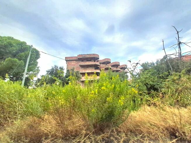 Na sprzedaż hotel na południowym wybrzeżu Włoch