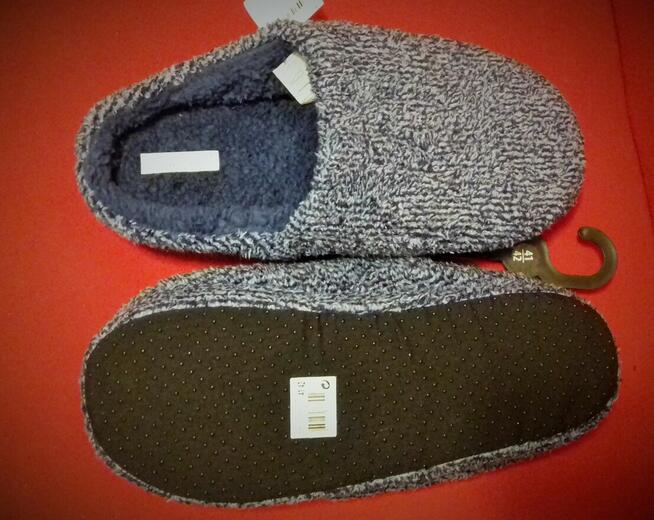 Kapcie 41 42 niebiesko-granatowe, miękkie, ciepłe