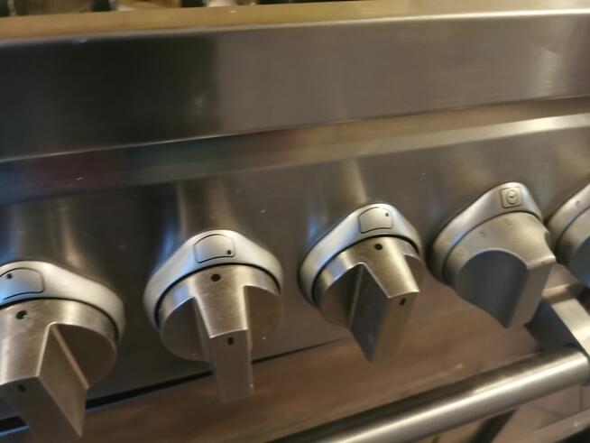 Kuchenka gazowa wolnostojaca Bosch Solitaire professional