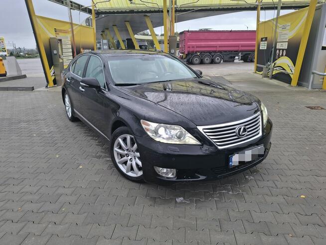LEXUS Ls460 4x4 bogato wyposażony. Android. Możliwa zamiana