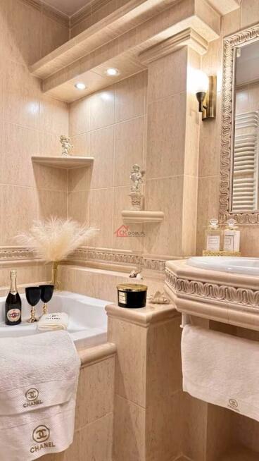 Dom Staszów, Akacjowa