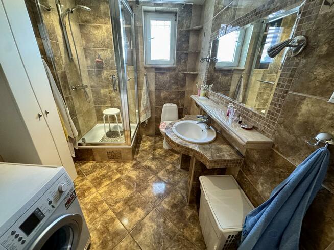 Dom Białoborze gm. Stopnica, Białoborze