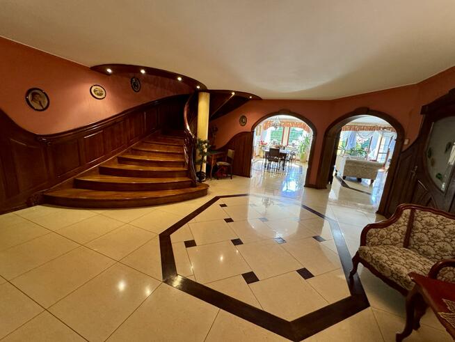 Dom Starachowice, Miodowa