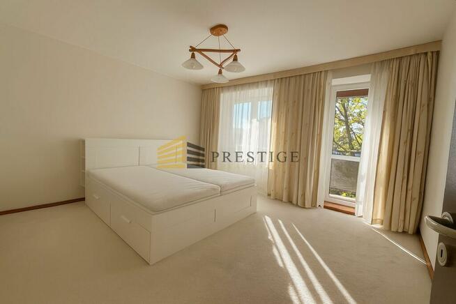 4 pokojowe mieszkanie na Chomiczówce - 130m2