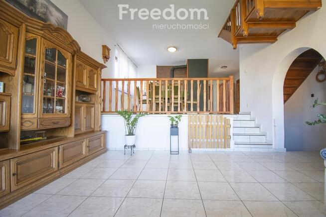 Słupsk, dom z ogrodem, sauną i fotowoltaiką