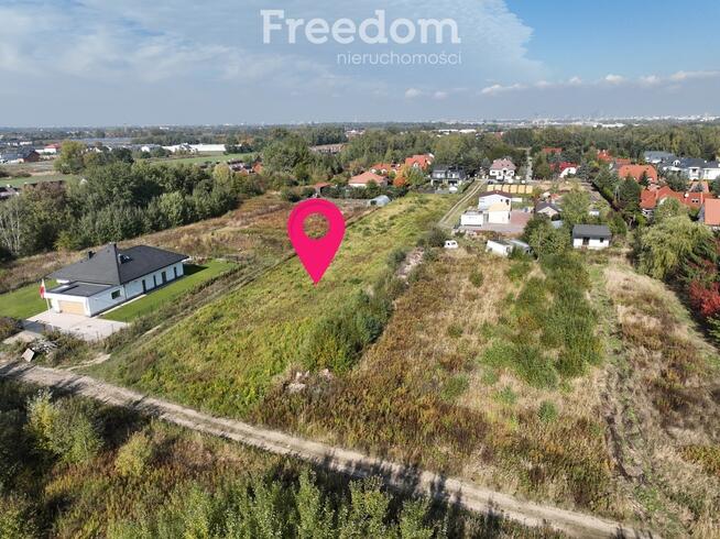 Kompleks działek, Dawidy Bankowe, media