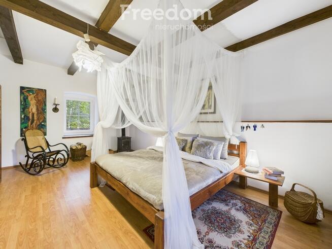 Dom w Tymawie blisko lasu z sauną i dużą działką