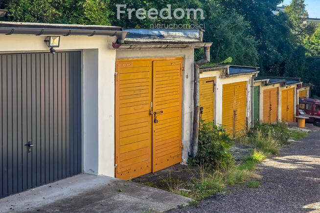 Garaż w Gdyni Redłowie