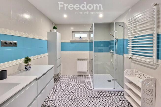 Dom po remoncie ze stawem na dużej działce