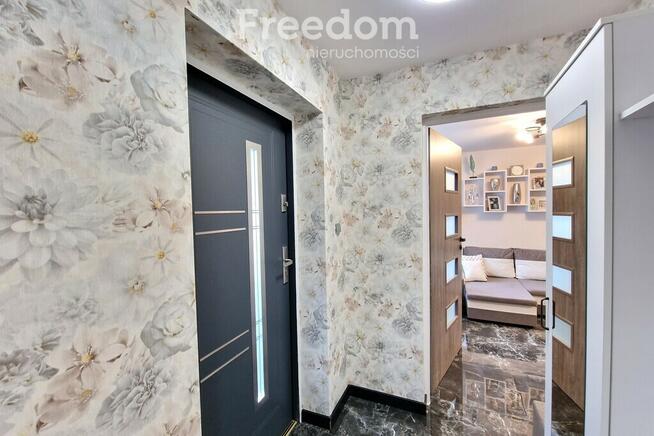 Dom po remoncie ze stawem na dużej działce