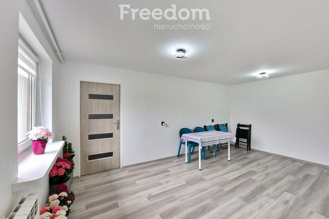 Dom po remoncie ze stawem na dużej działce