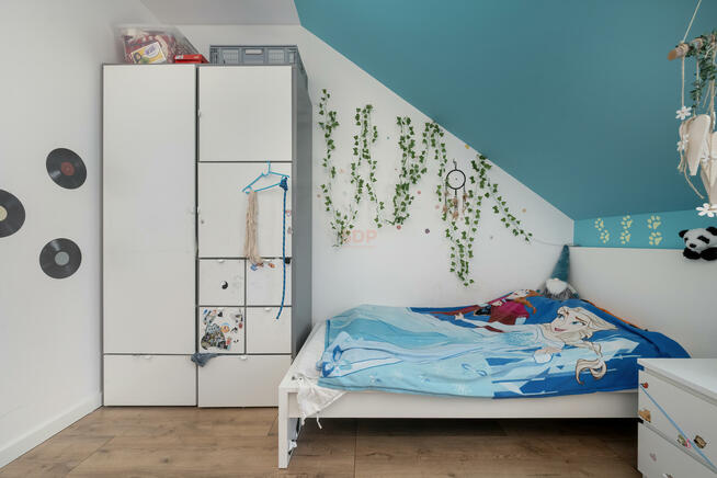 Dom Kębłowice gm. Kąty Wrocławskie, Ikara