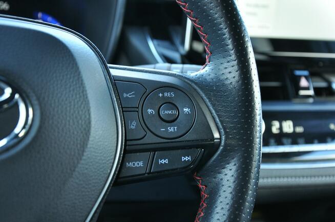 Toyota Corolla 1.8 Hybrid GR Sport + Dynamic Kamera Podgrz. Fotele SalonPL 1wł Gwar.