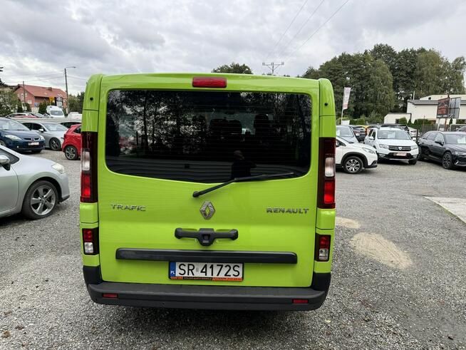 Renault Trafic Long. 9-os. Serwisowany . Navigacja