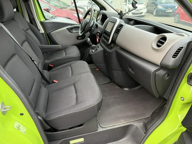 Renault Trafic Long. 9-os. Serwisowany . Navigacja