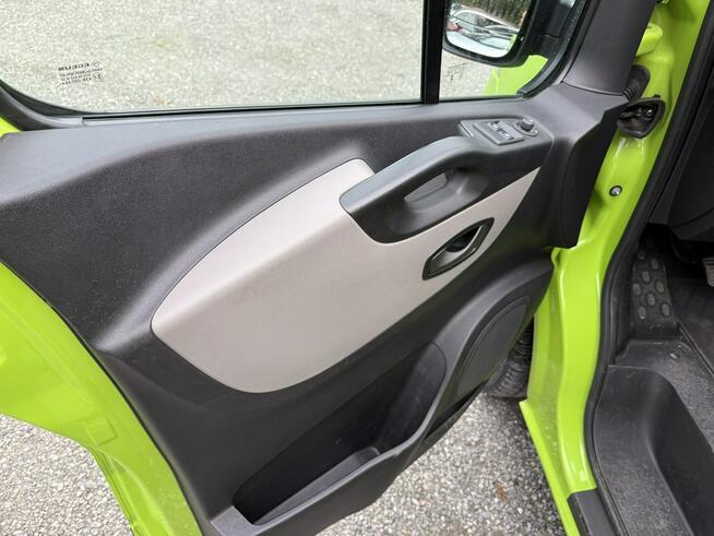 Renault Trafic Long. 9-os. Serwisowany . Navigacja