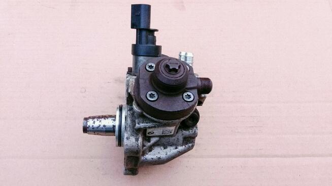 Pompa 3.0D BMW 7 F01 F02 F10 F11 F30 F31 E70 E71 E90 E92 N57