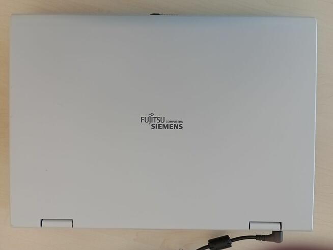 SPRZEDAM LAPTOPA