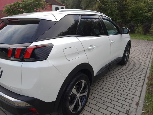 Sprzedam Peugeot 3008 1,2 130KM