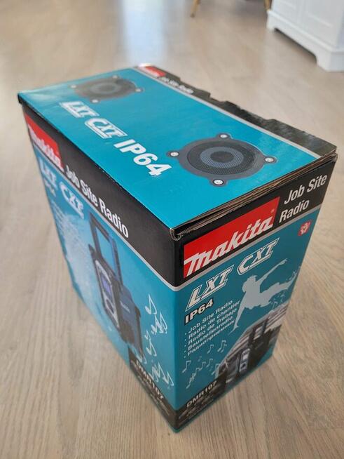 Radio makita