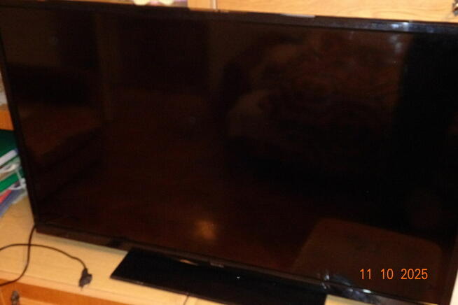 TELEWIZOR LED TECHNIKA 40
