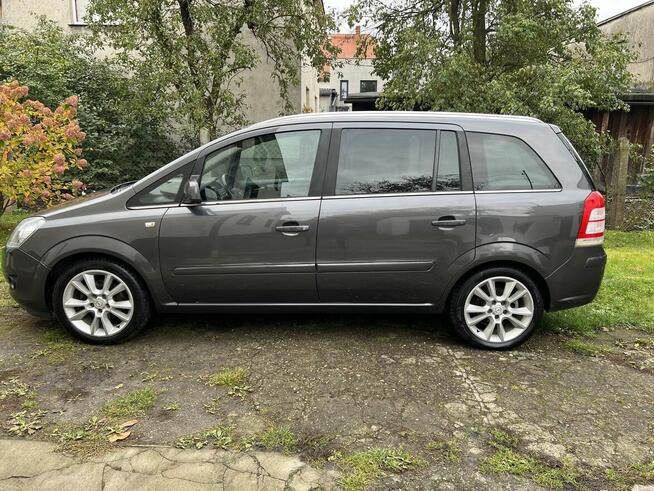 Opel ZAFIRA 1.8 135 tys km_Super STAN