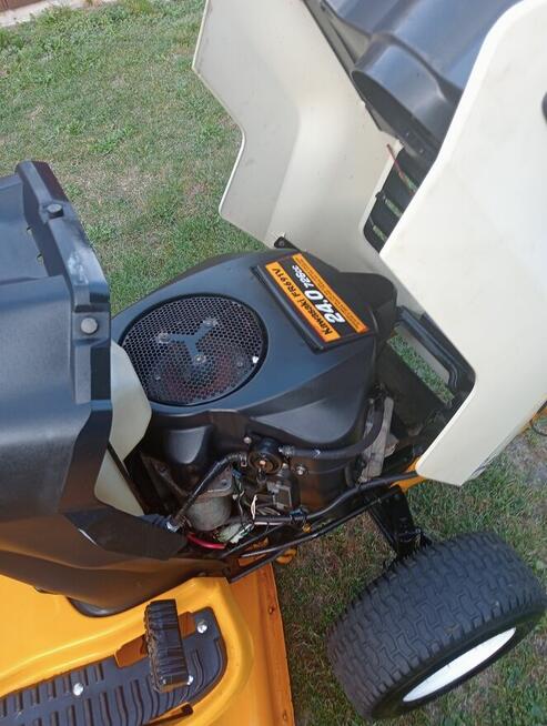 Sprzedam traktorek kosiarkę polecam!!!