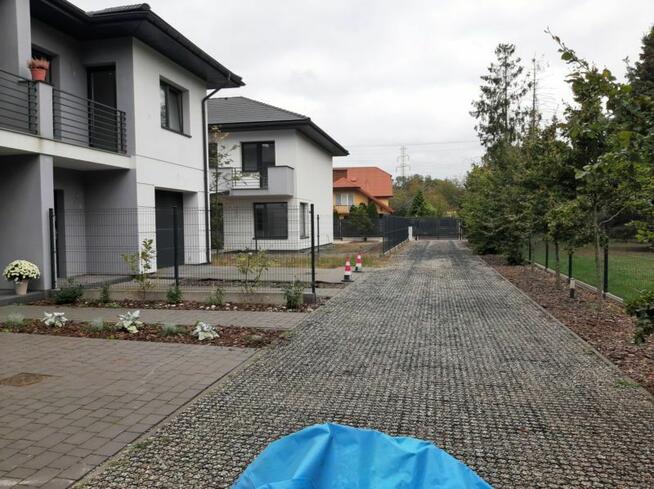 Gotowe nowe Różne Domy w Łomianki-Dąbrowa 0d 1095.000tys.zł