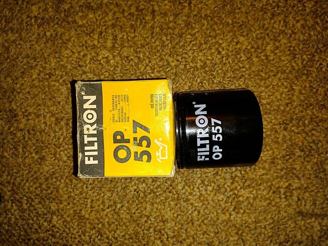 2 Filtry oleju OP557+OE671/4