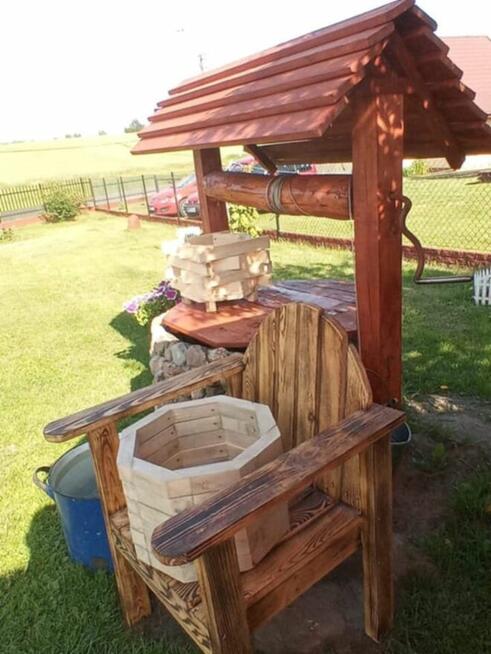 Ozdoby ogrodowe z drewna