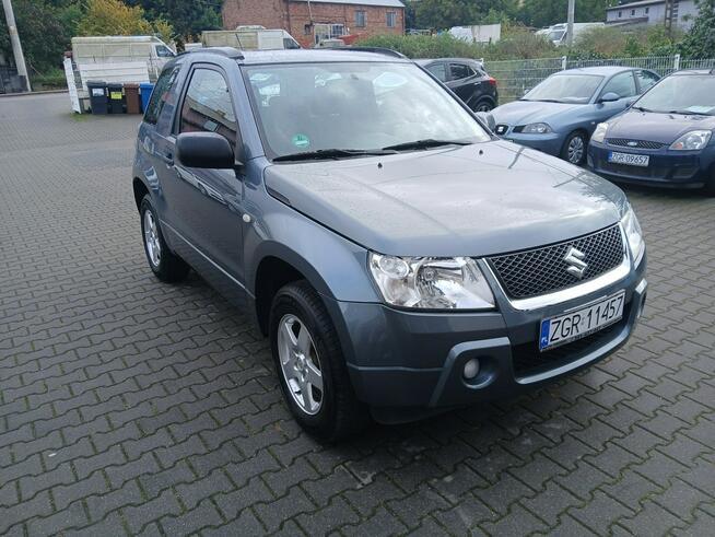 Suzuki Grand Vitara 1.6i 4X4 klima elektryka alufelgi 3 drzwi stan BDB ZAREJESTROWANY