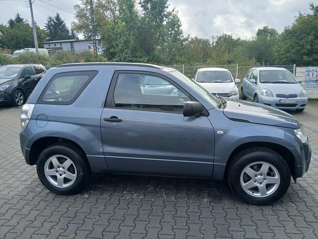 Suzuki Grand Vitara 1.6i 4X4 klima elektryka alufelgi 3 drzwi stan BDB ZAREJESTROWANY