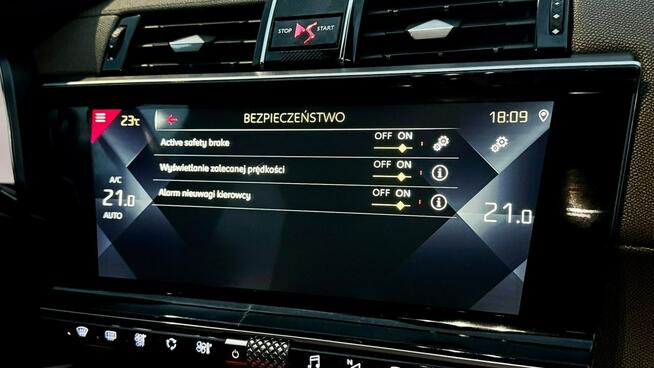 DS Automobiles DS 7 Crossback Bussines / / Gwarancja / 51 138 NETTO / 62 900 BRUTTO