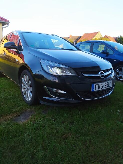 Sprzedam Opel Astra J 2013 r