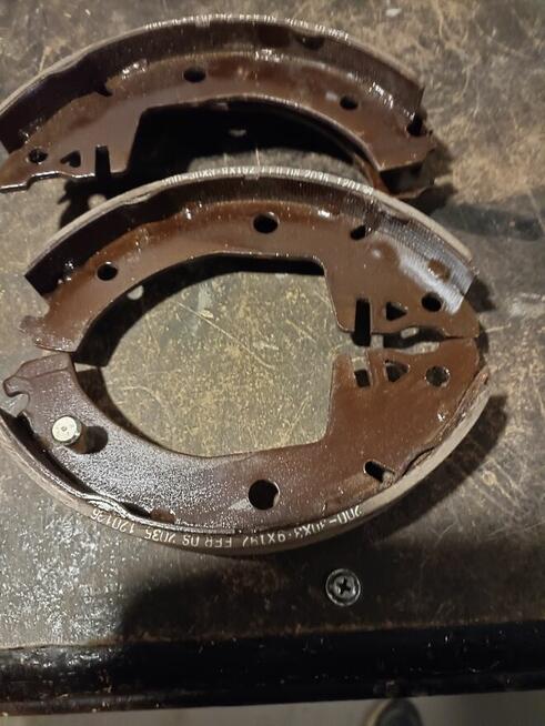 Szczeki hamulcowe Skoda Favorit