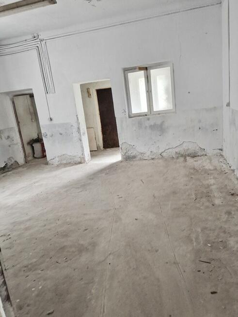 Pomieszczenia biurowo- magazynowe , ogrodzone do wynajęcia.