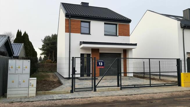 Gotowe nowe Różne Domy w Łomianki-Dąbrowa 0d 1095.000tys.zł