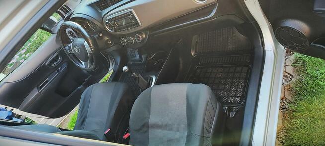 TOYOTA YARIS 1.3 Benzyna 99KM 6cio BIEGOWA SKRZYNIA
