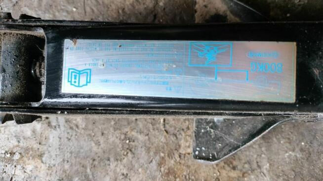 Lewarek Samochodowy Nożycowy GOODMAN 800KG + Korbka, Sprawny