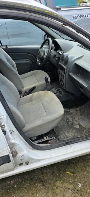 Sptzedam Dacia Logan