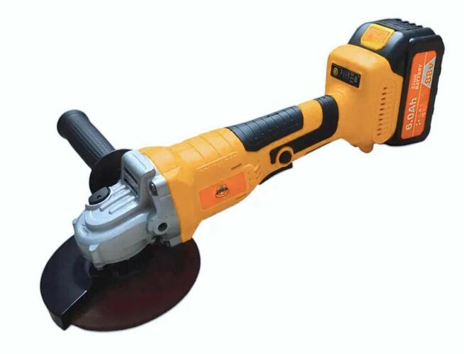 Zestaw młotowiertarka + udar + kątówka akumulator 439 zł