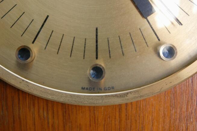 Zegar ścienny Weimar mosiądz teak modernizm Niemcy GDR