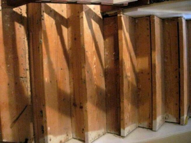 Cyklinowanie Lakierowanie Schodów