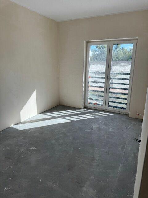 Błonie, segment st.dewelop.102m, działka 100m