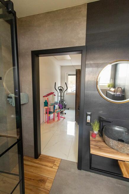 Dom Lubliniec, Zachodnia