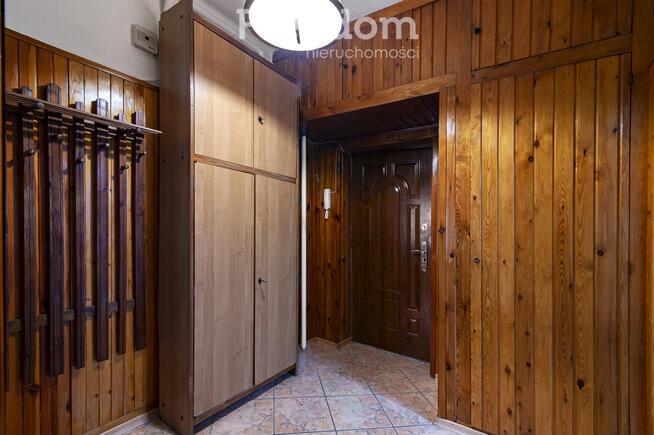 Przestronne, 2 pokojowe mieszkanie w bloku z cegły