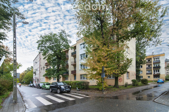 Przestronne, 2 pokojowe mieszkanie w bloku z cegły