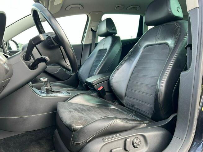 Volkswagen Passat 3.2 VR6 250KM 4 motion DSG Highline Alcantara Bixenon